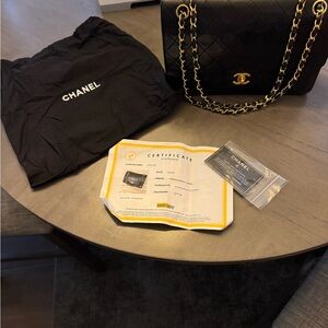 CHANEL Vintage Lambskin Leather with Gold HW Medium